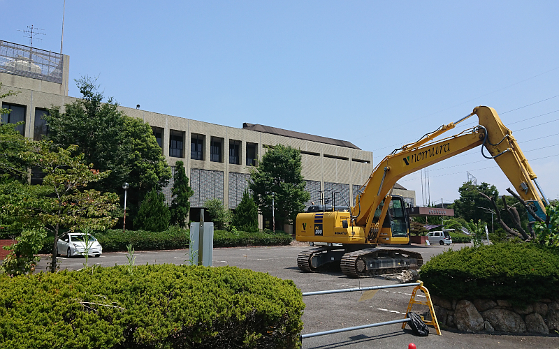 株式会社ノムラ｜旧平和支所解体工事