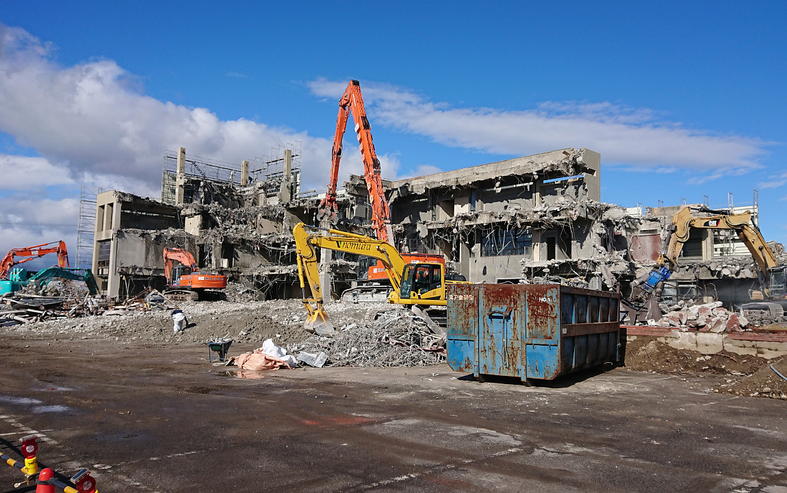 株式会社ノムラ｜旧平和支所解体工事